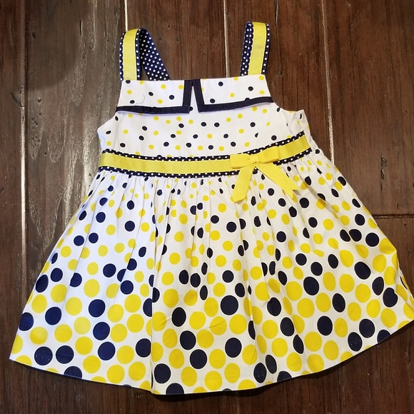 Dainty polka dot toddler dress - Picture 1 of 5